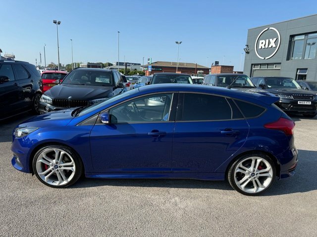 Ford Focus Ecoboost St-2 Hatchback Blue #3