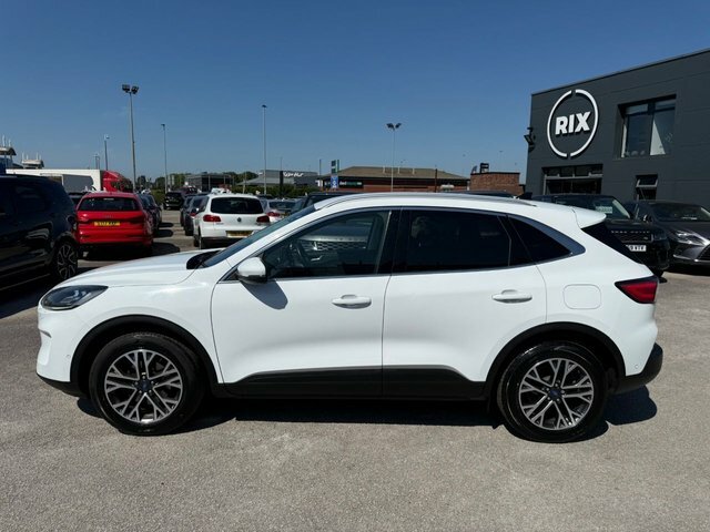 Ford Kuga Ecoboost Titanium First Edition EK20UDM White #3