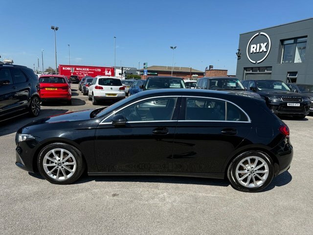 Mercedes-Benz A Class A180d Sport Executive Hatchback YJ19NTH Black #3