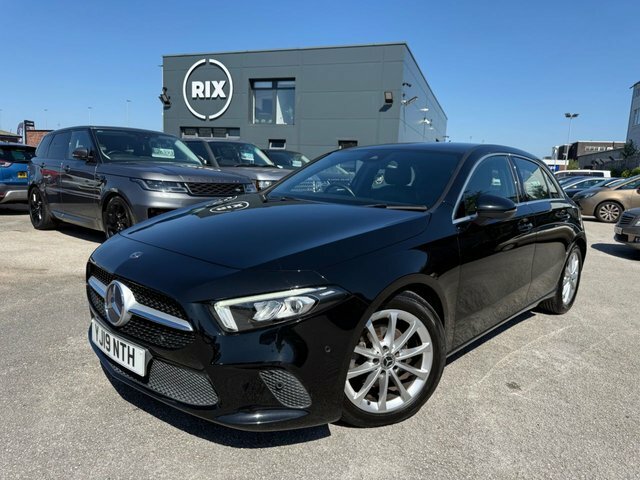 Mercedes-Benz A Class A180d Sport Executive Hatchback YJ19NTH Black #2