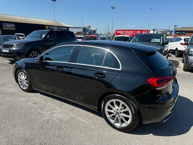Mercedes-Benz A Class A180d Sport Executive Hatchback YJ19NTH Black #4