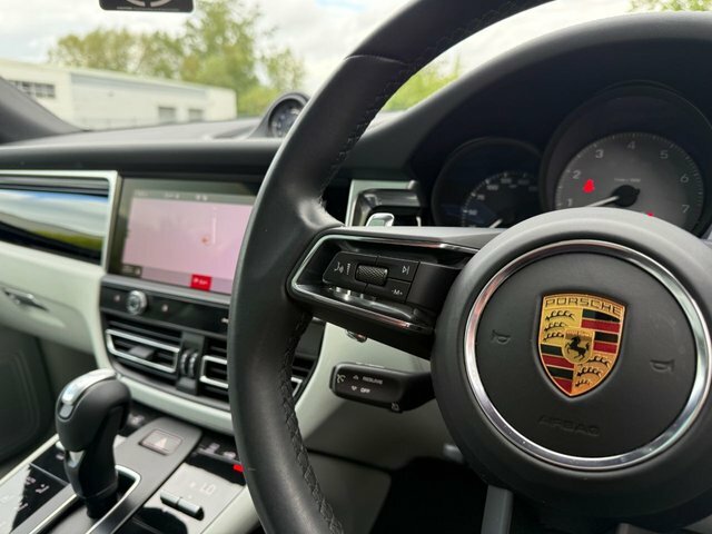 Porsche Macan 2.9T V6 S Suv Pdk 4Wd Euro 6 Ss 380 White #27