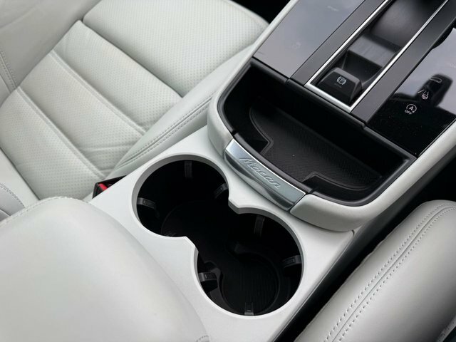 Porsche Macan 2.9T V6 S Suv Pdk 4Wd Euro 6 Ss 380 White #42