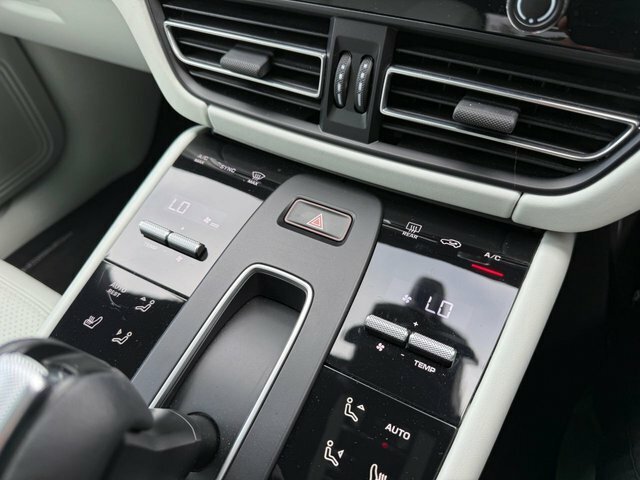 Porsche Macan 2.9T V6 S Suv Pdk 4Wd Euro 6 Ss 380 White #39