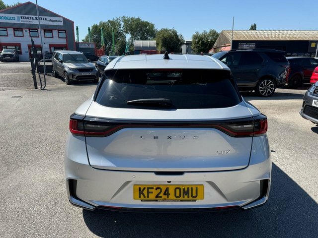 Lexus LBX Vvt-ie Premium Suv Silver #6