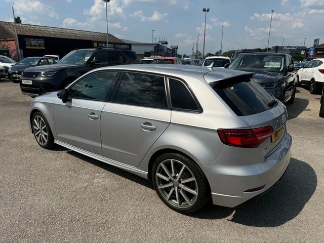 Audi A3 Tfsi Cod Black Edition KR17NWK Silver #4
