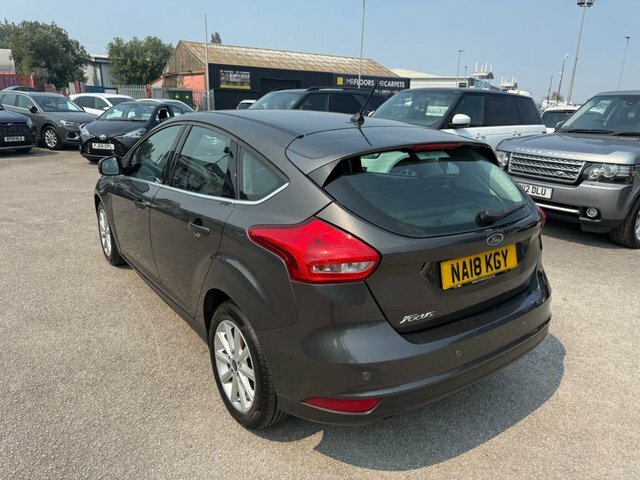 Ford Focus Tdci Titanium Hatchback Grey #5