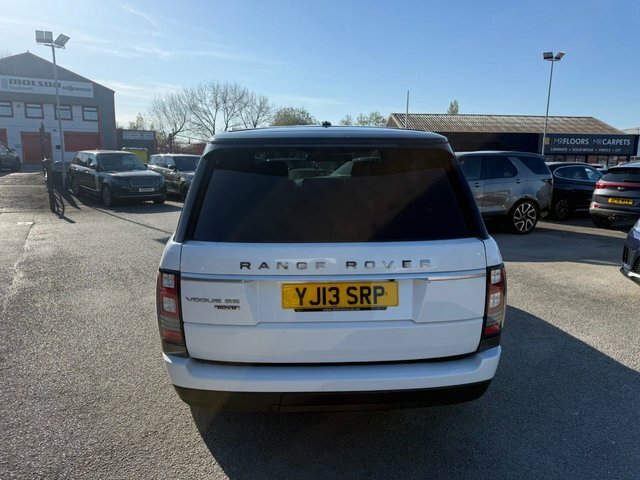 Land Rover Range Rover Sd V8 Vogue Se White #6