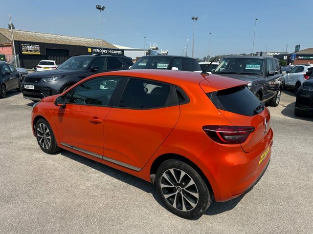 Renault Clio Sce Iconic Hatchback Orange #4