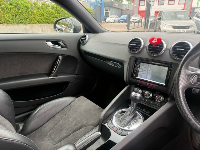 Audi TT Coupe 2.0 Tdi Sport 201313 Silver #25