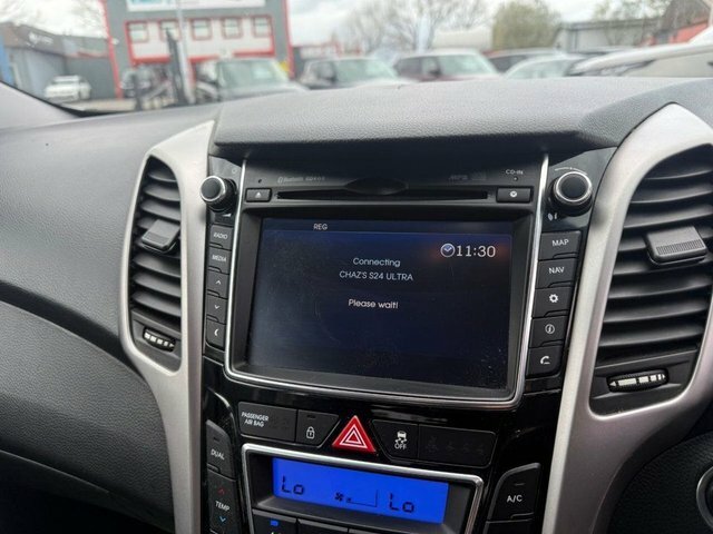Hyundai I30 Se Red #22