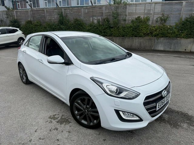 Hyundai I30 Se Red #12