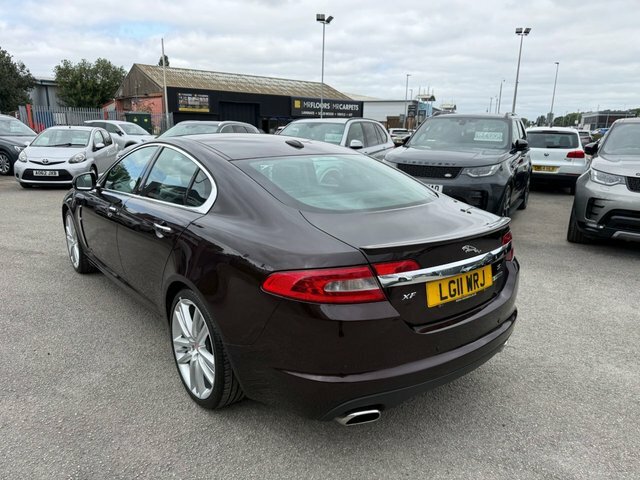 Jaguar XF S V6 Portfolio Saloon Red #5