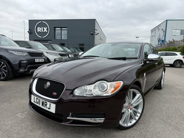 Jaguar XF S V6 Portfolio Saloon Red