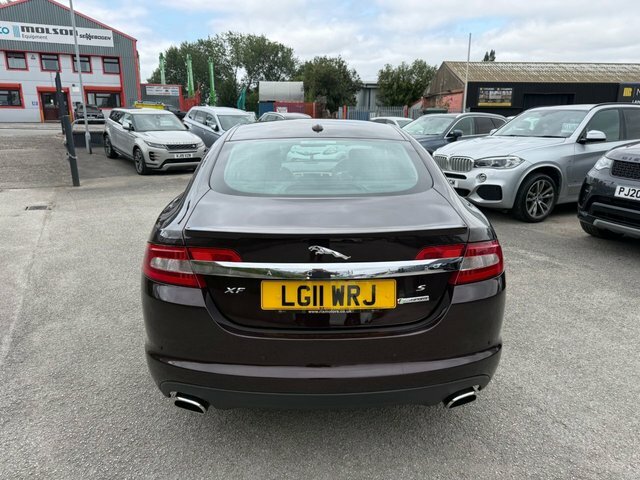 Jaguar XF S V6 Portfolio Saloon Red #6