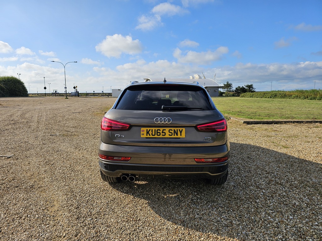 Audi Q3 S-line Tdi Quattro KU65SNY Brown #5