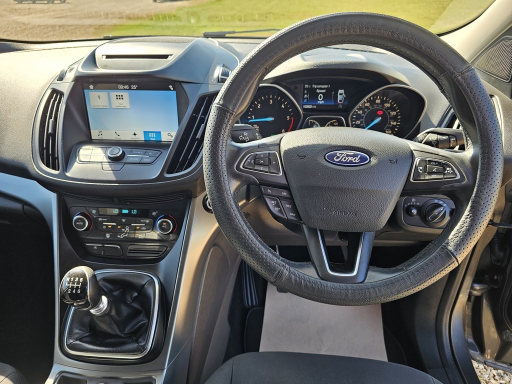 Ford Kuga 2.0 Tdci Zetec Suv 2Wd Euro 6 S Grey #9