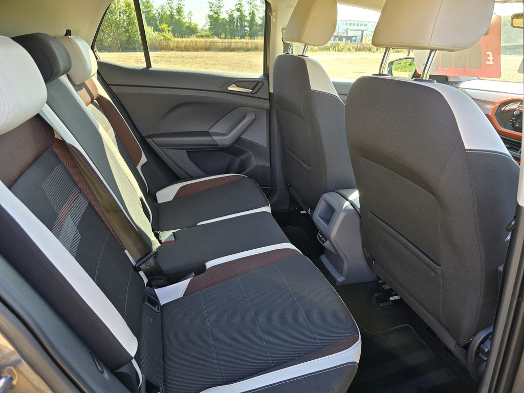 Volkswagen T-Cross Se Tsi Grey #3