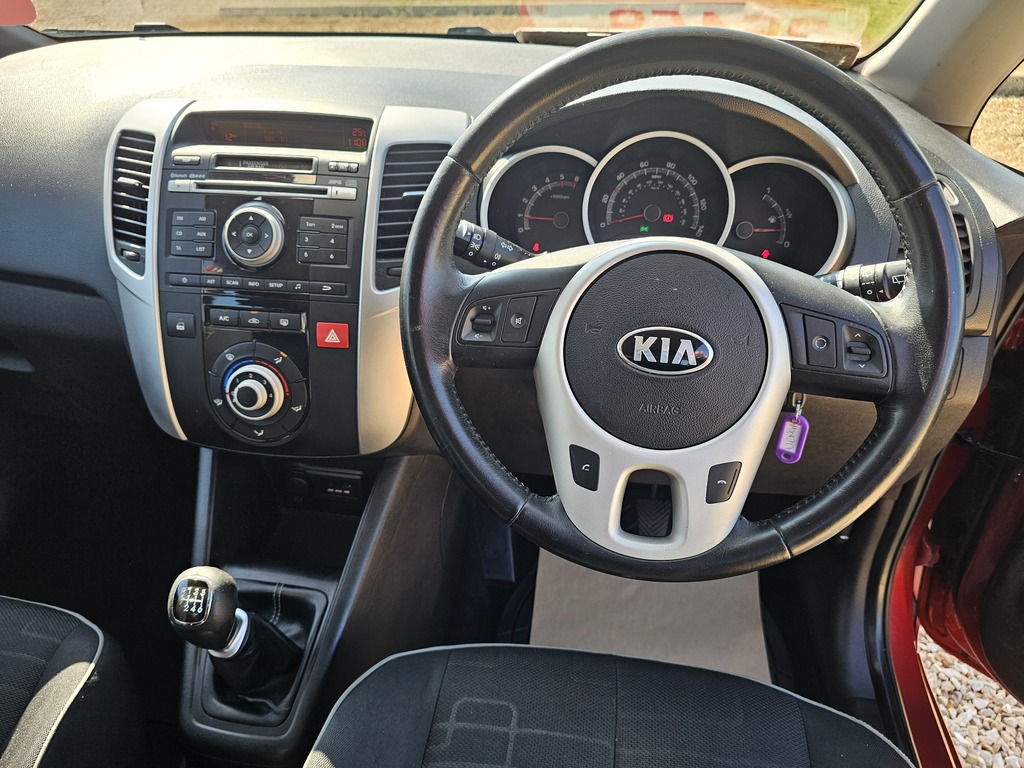 Kia Venga 1.6 4 Euro 6 Ss Red #9
