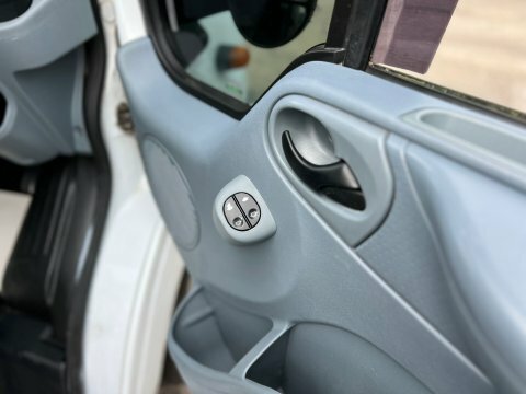 Ford Transit Custom Diesel Silver #21