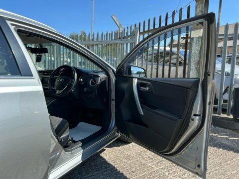 Toyota Auris 1.33 Dual Vvt-i Icon Euro 5 Ss Brown #33