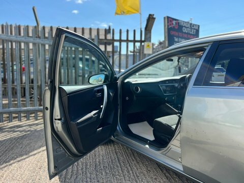Toyota Auris 1.33 Dual Vvt-i Icon Euro 5 Ss Brown #42