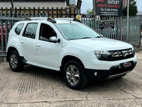 Dacia Duster Laureate Dci White #3