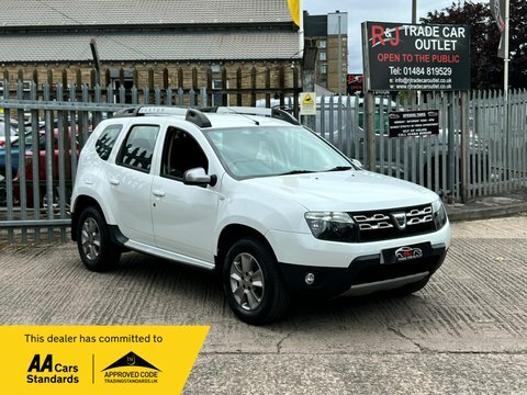 Dacia Duster Laureate Dci White