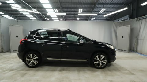 Peugeot 2008 Blue Hdi S Black #4
