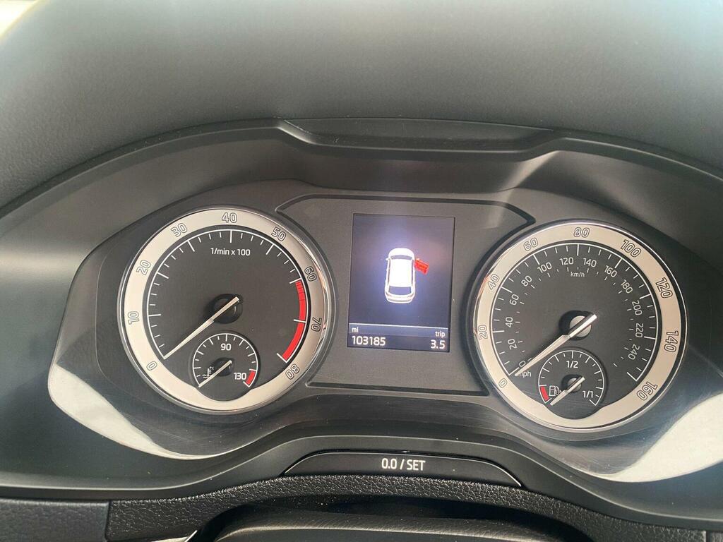 Skoda Karoq  Silver #23