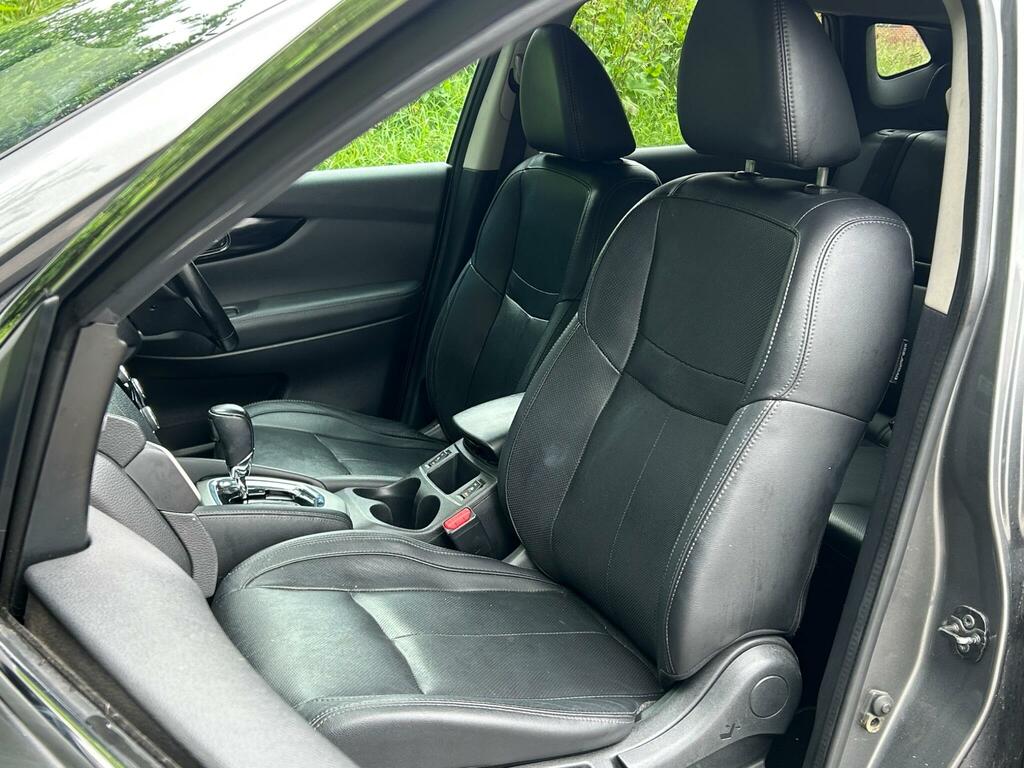 Nissan Qashqai 1.6 N-connecta Dig-t 163 Bhp Black #48
