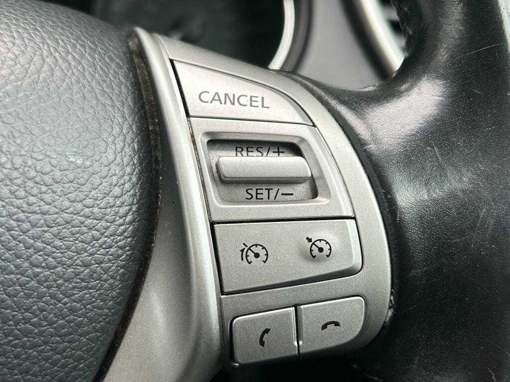 Nissan Qashqai 1.6 N-connecta Dig-t 163 Bhp Black #34