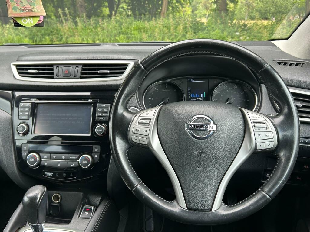 Nissan Qashqai 1.6 N-connecta Dig-t 163 Bhp Black #47