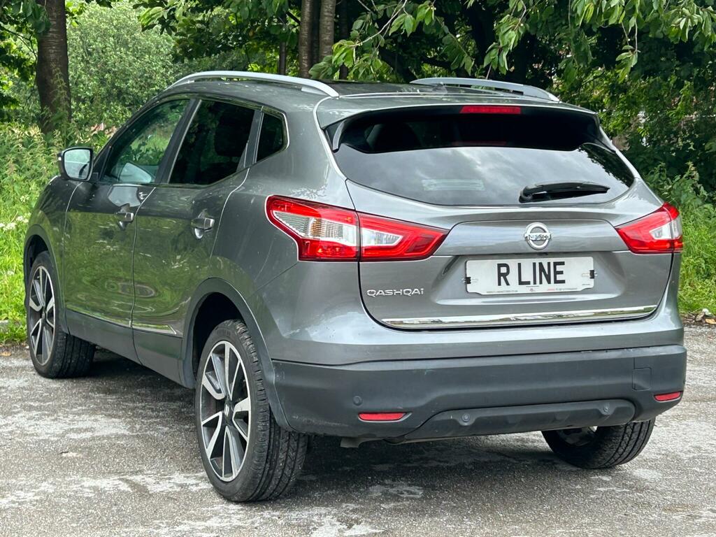 Nissan Qashqai 1.6 N-connecta Dig-t 163 Bhp Black #11