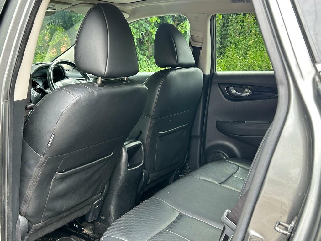 Nissan Qashqai 1.6 N-connecta Dig-t 163 Bhp Black #23