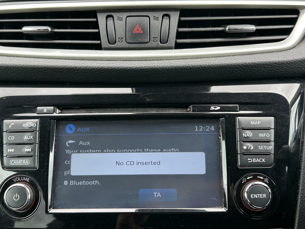 Nissan Qashqai 1.6 N-connecta Dig-t 163 Bhp Black #40
