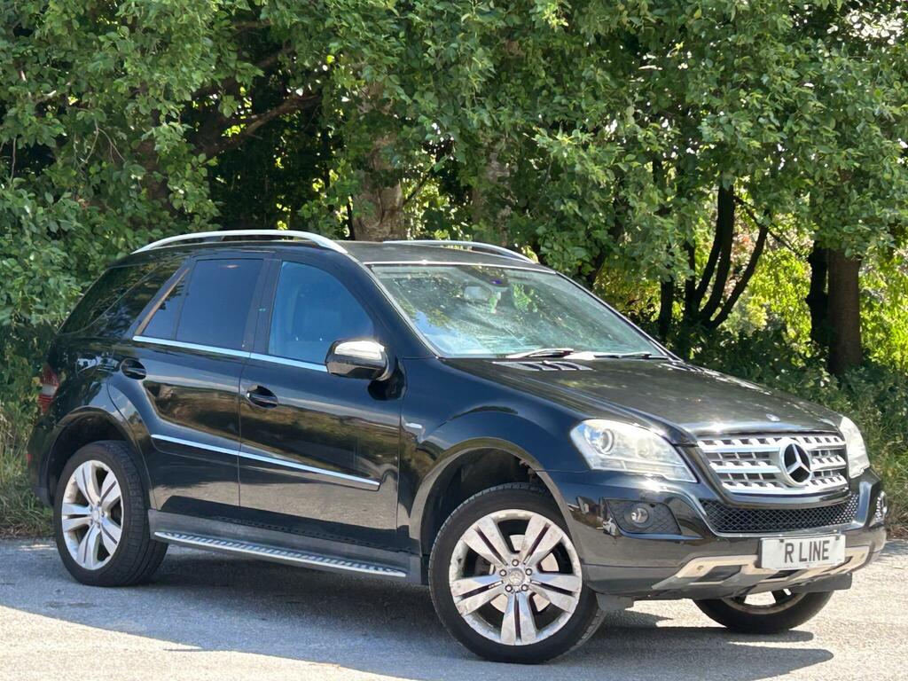Mercedes-Benz M Class 3.0 Ml300 Cdi V6 Blueefficiency Sport Tiptronic 4W Black #2