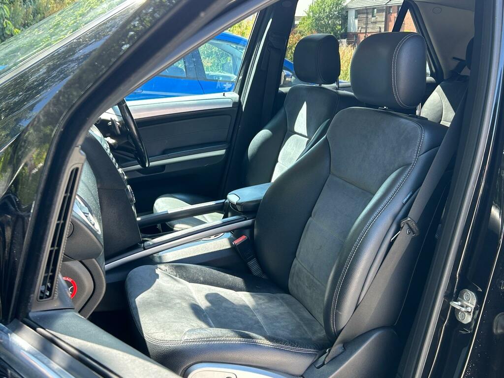 Mercedes-Benz M Class Black #42