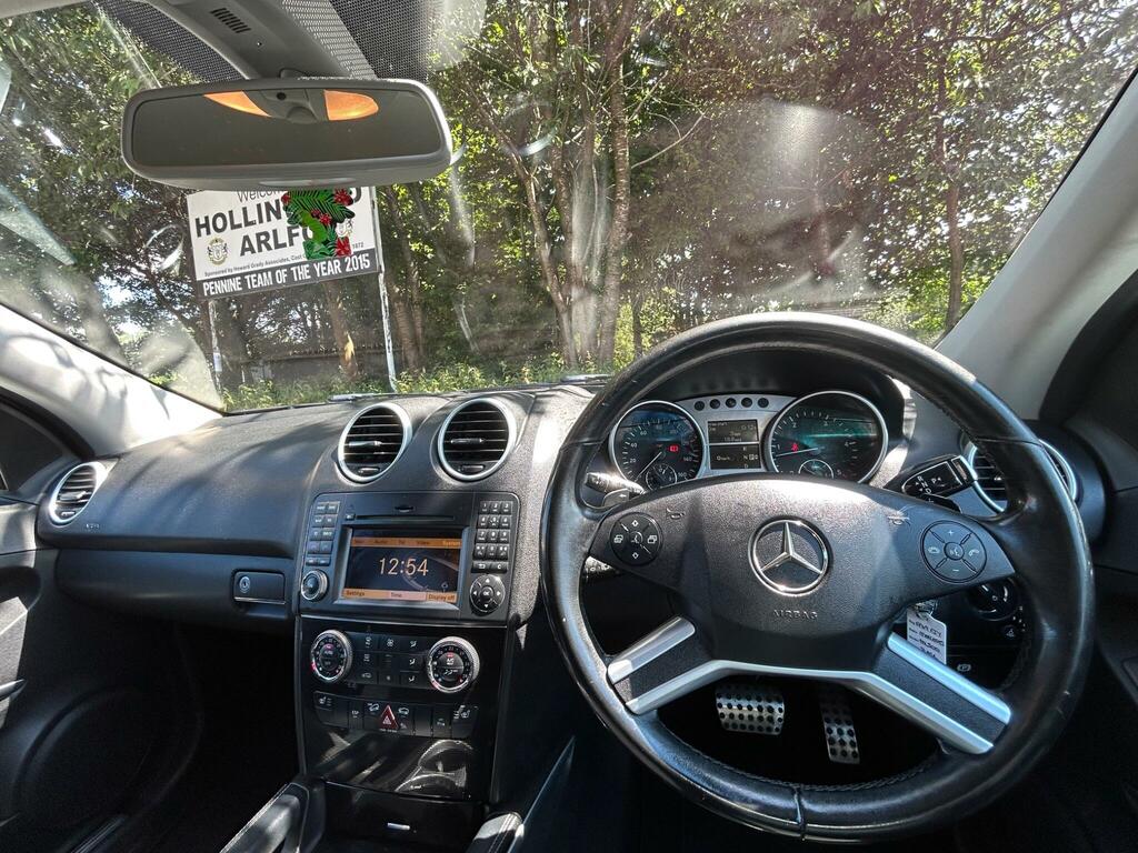 Mercedes-Benz M Class Black #13