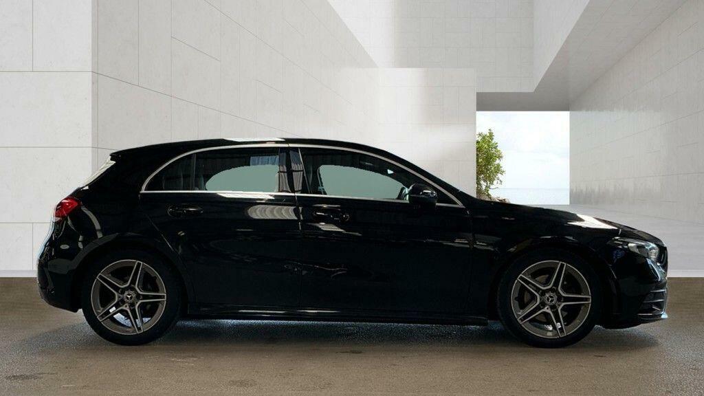 Mercedes-Benz A Class 1.5 A180d Amg Line 7G-dct Euro 6 Ss Black #5