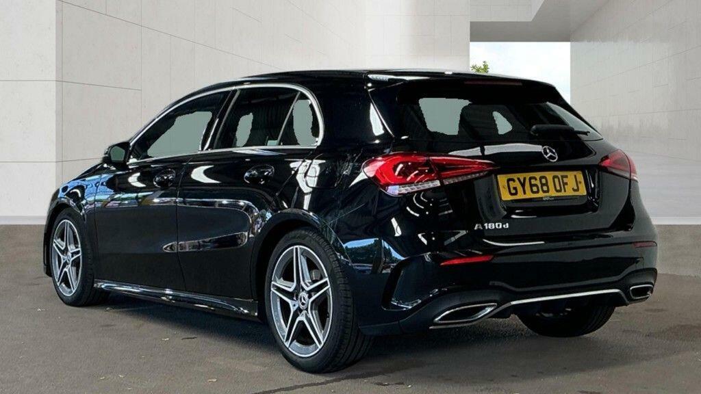 Mercedes-Benz A Class 1.5 A180d Amg Line 7G-dct Euro 6 Ss Black #3