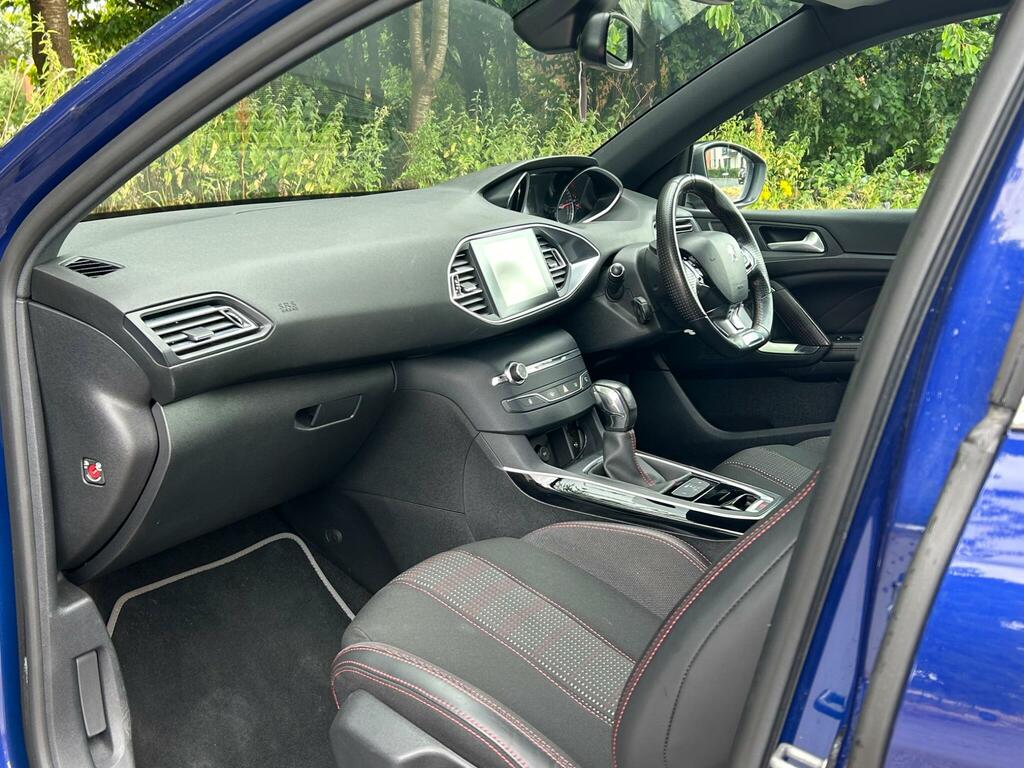 Peugeot 308 SW 308 Active Ss White #10