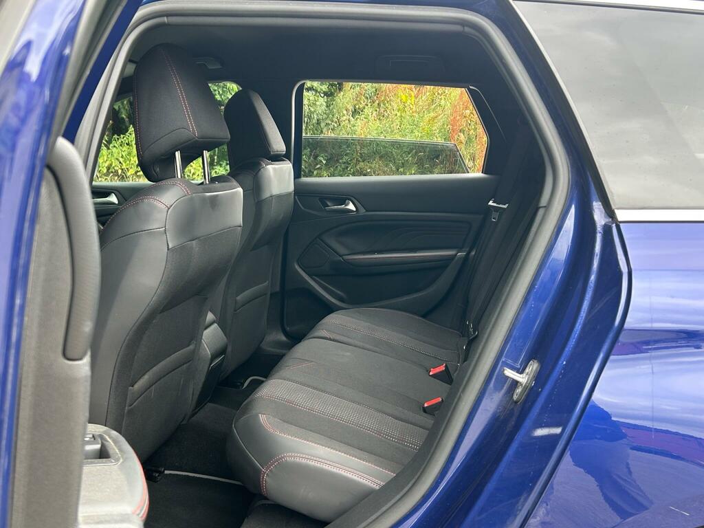 Peugeot 308 SW 308 Active Ss White #32