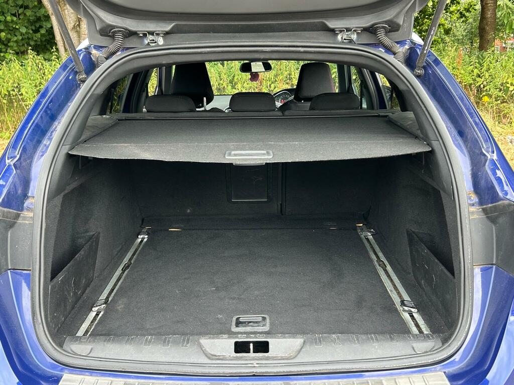 Peugeot 308 SW 308 Active Ss White #44