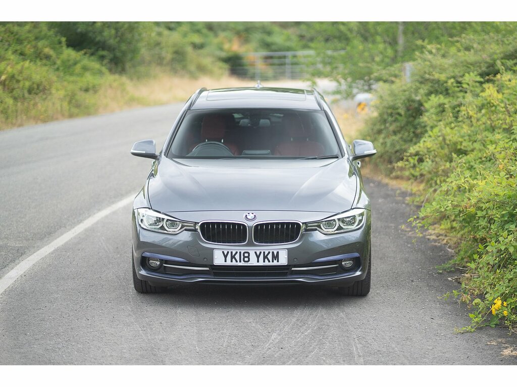 BMW 3 Series 318D Sport YK18YKM Grey #2