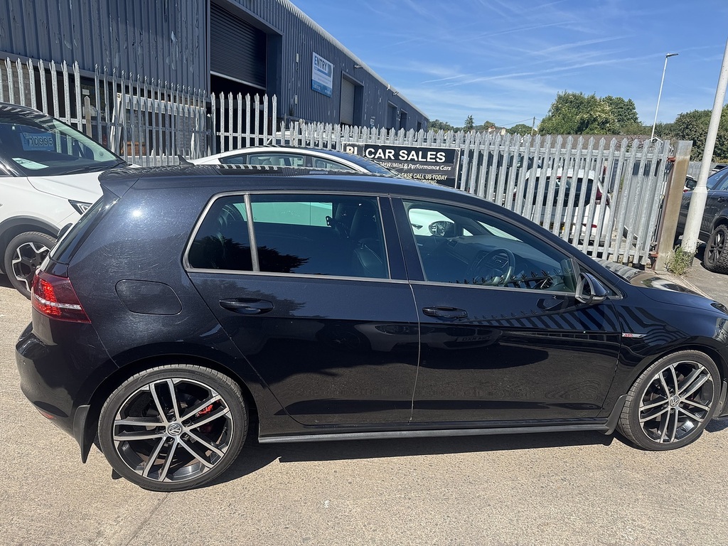Volkswagen Golf Tdi Bluemotion Tech Gtd DV65XSH Black #2