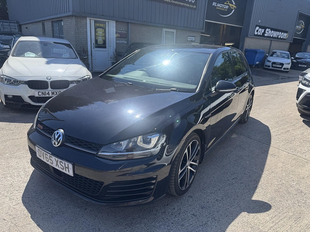 Volkswagen Golf Tdi Bluemotion Tech Gtd Black
