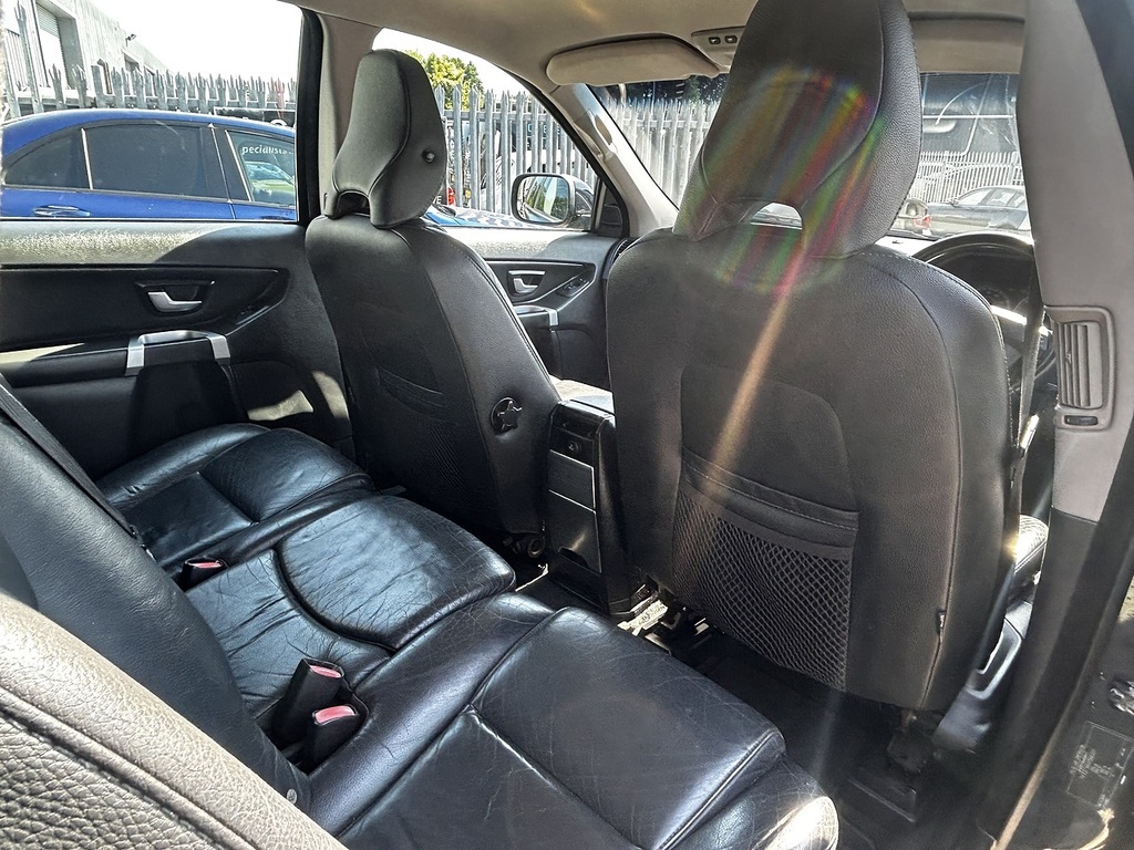 Volvo XC90 D5 Se Black #15