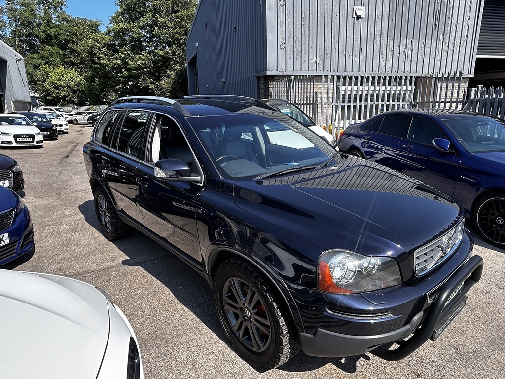 Volvo XC90 D5 Se Black #7