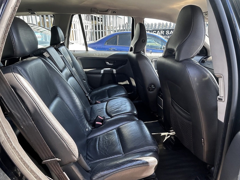 Volvo XC90 D5 Se Black #14